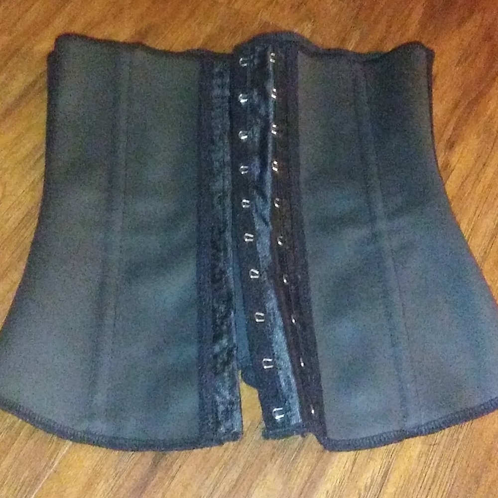 Waist Cincher